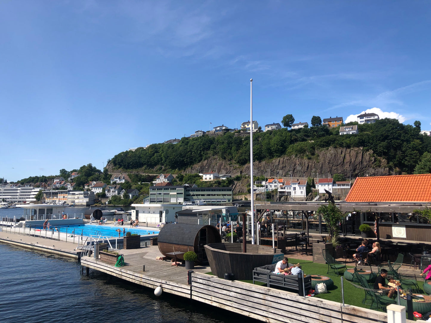 A Walk Through Arendal with a Visit to the City Hall