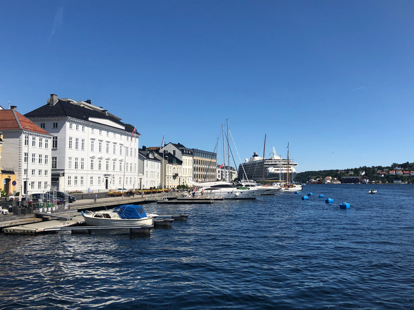 A Walk Through Arendal with a Visit to the City Hall