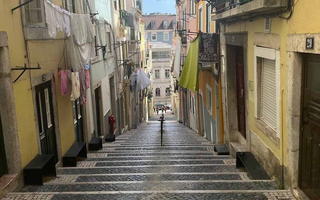 The Historical Lisbon Downtown Private Tour & Jewish Quarter